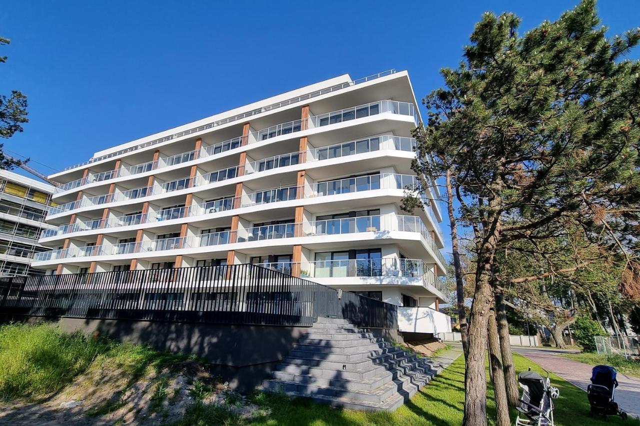 Apartament Morskie Widoki Natural Baltic Darlowko Esterno foto
