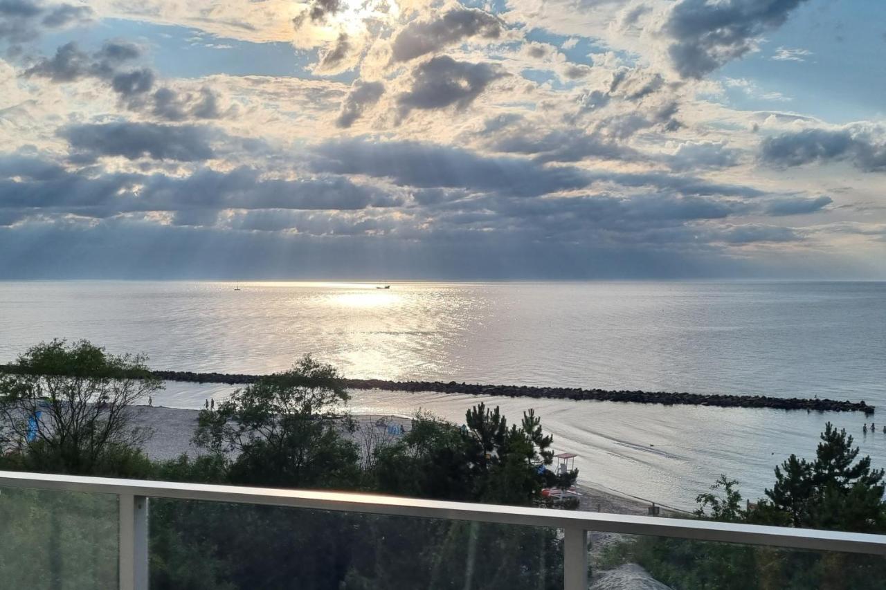 Apartament Morskie Widoki Natural Baltic Darlowko Esterno foto