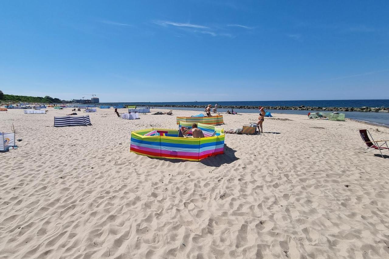 Apartament Morskie Widoki Natural Baltic Darlowko Esterno foto