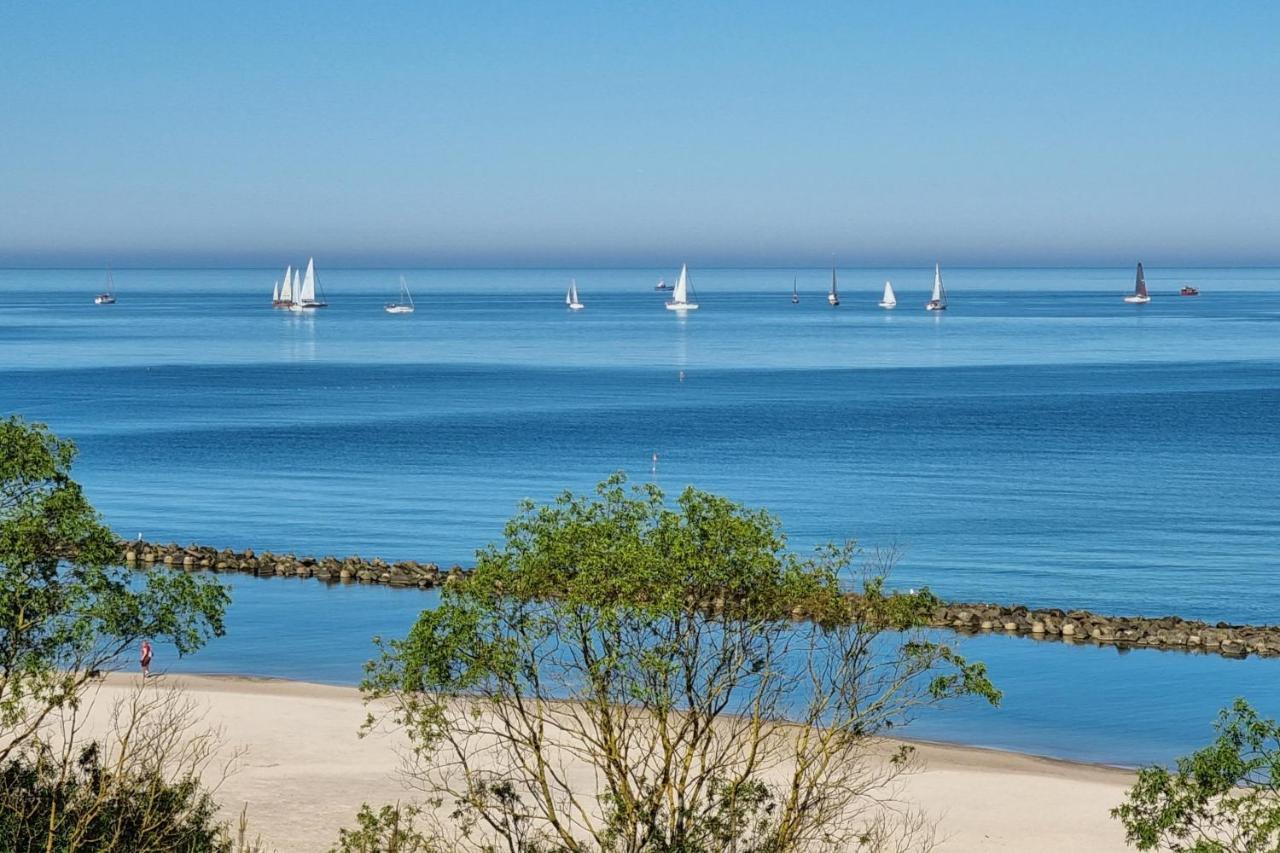 Apartament Morskie Widoki Natural Baltic Darlowko Esterno foto